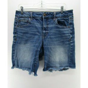 American Eagle Slouchy Bermuda Denim Mid Rise Frayed Preppy Shorts